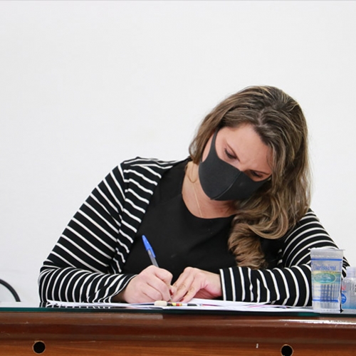 Roberta Barsotti solicita instalação de lombadas em vias da Quadra dos Príncipes e Loanda