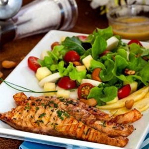 Salmão ajuda a manter a saúde em todas as idades