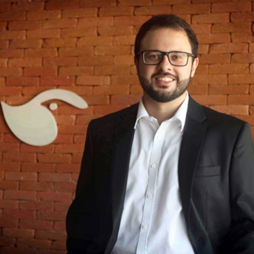 No aumento de produtividade comercial indústrias integram ERP com softwares de CRM